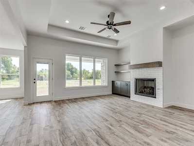 1033 Heritage Hills Dr Tuttle, OK 73089