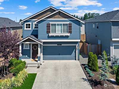 8213 16th St SE Lake Stevens, WA 98258