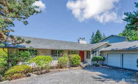 13900 SE 42nd Place Bellevue, WA 98006