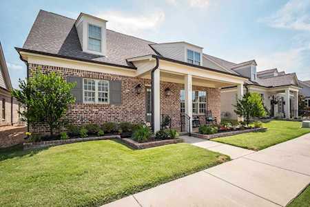 1537 Quail Forest Dr Collierville, TN 38017