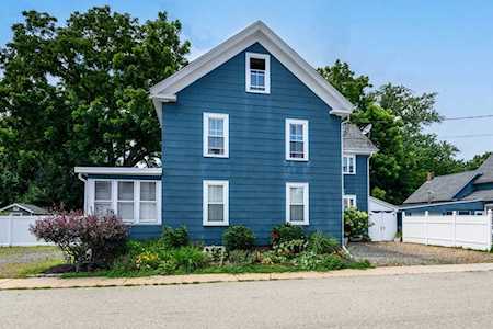 7 Albion St #1 Amesbury, MA 01913