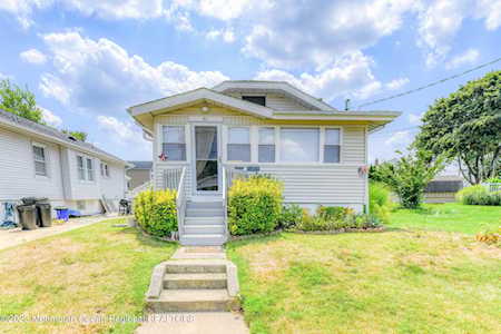 31 Evergreen Ave Neptune City, NJ 07753