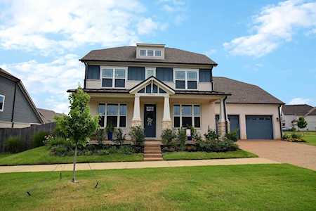 5708 Heather Oak Dr Arlington, TN 38002