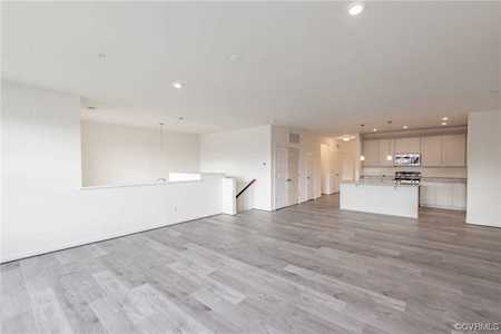 12101 Oxford Landing Dr #201 Glen Allen, VA 23059