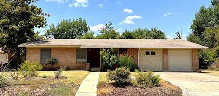8516 Bowling Green DR Austin, TX 78757