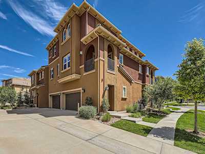 3469 Rosato Dr Highlands Ranch, CO 80126