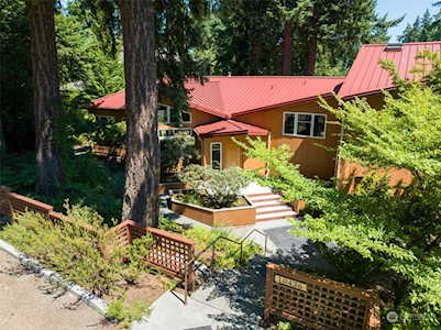 10436 SE 19th St Bellevue, WA 98004