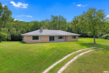 1130 Upper Spring Bay Rd East Peoria, IL 61611