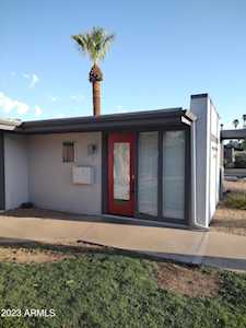 4200 N 38th St #1 Phoenix, AZ 85018