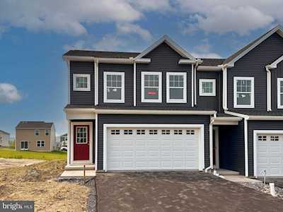 141 Jack Pine Way Port Matilda, PA 16870