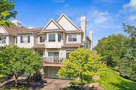 2321 Eagle Trace Lane Woodbury, MN 55129