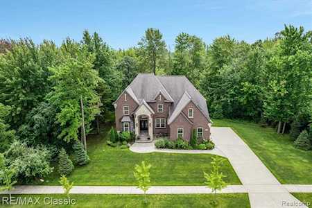 26335 Mandalay Circle Novi, MI 48374