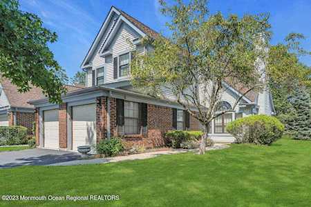 178 Old Orchard Ln Ocean Twp, NJ 07712