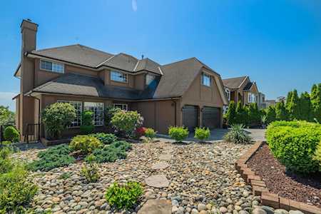 2260 Leclair Drive Coquitlam, BC V3K 6P6