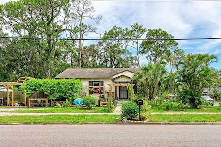 1919 12th Ave W Bradenton, FL 34205
