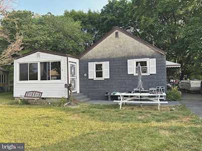 78 Notre Dame Ave New Castle, DE 19720