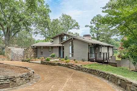 56 Viking Dr Memphis, TN 38018