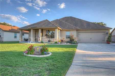 204 N N Calvin Barrett Blanco, TX 78606