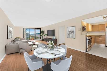 1155 Warburton Ave #7J Yonkers, NY 10701