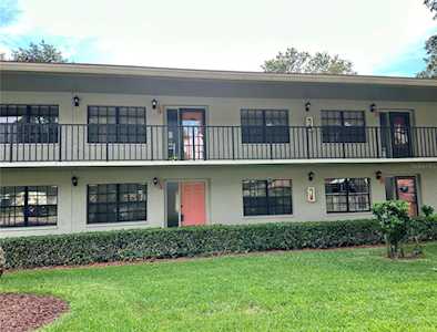 2040 Lakeview Dr #104 Clearwater, FL 33763