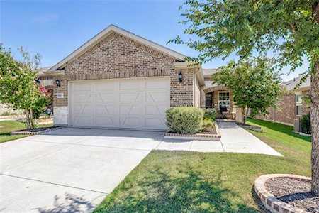 920 Freedom Lane Little Elm, TX 76227