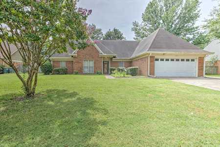 2016 Kings Cross Ln Memphis, TN 38016