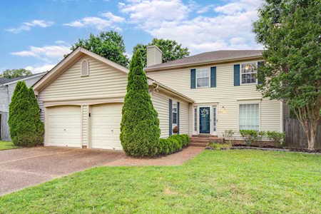 300 Harwich Ct Nashville, TN 37211