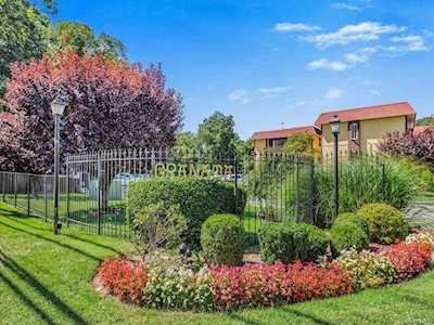 1 Granada Crescent #3 White Plains, NY 10603