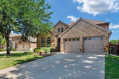 1211 Golf Club Drive Lantana, TX 76226