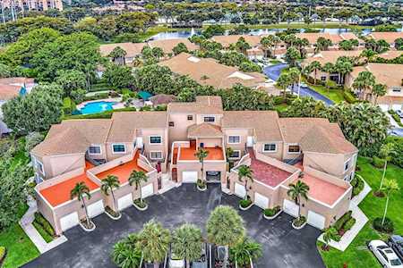 6670 Villa Sonrisa Drive #220 Boca Raton, FL 33433
