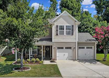 123 Collenton Ln Mooresville, NC 28115