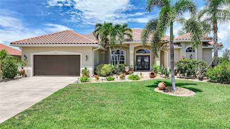 33 Hibiscus Dr Punta Gorda, FL 33950