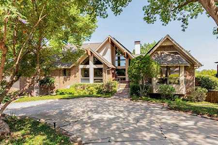 231 Oak Hill Drive Trophy Club, TX 76262