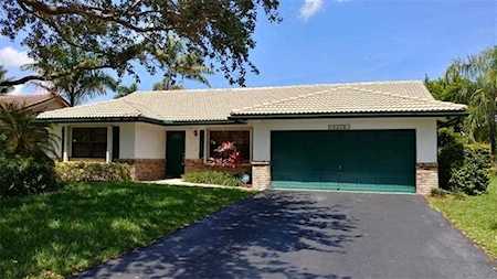 1275 NW 112th Way Coral Springs, FL 33071