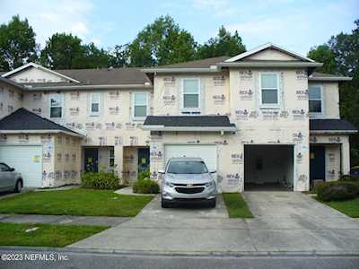 1795 Biscayne Bay CIR Jacksonville, FL 32218