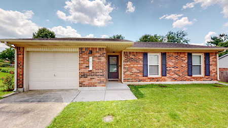 107 Hutchins Dr Georgetown, KY 40324