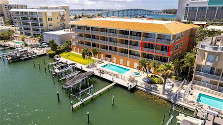692 Bayway Blvd #301 Clearwater Beach, FL 33767