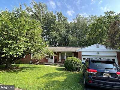 203 Wilshire Ln Newark, DE 19711