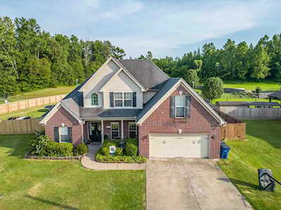 1371 J E Blaydes Pky Atoka, TN 38004