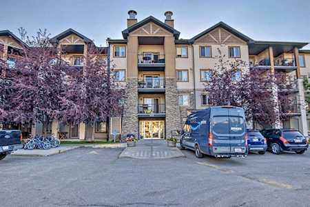 8 Bridlecrest Dr SW #1211 Calgary, AB T2Y 0H7