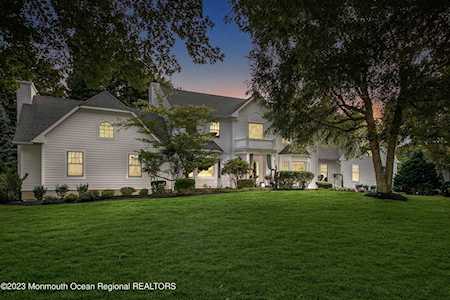 3 Beech Tree Ln Shrewsbury Boro, NJ 07702