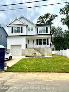 137 Raritan Blvd Keyport, NJ 07735