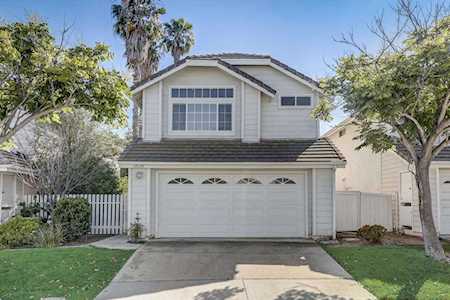 10690 Glendover Ln San Diego, CA 92126