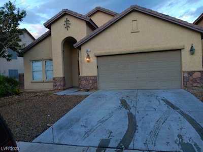 4811 Donna St North Las Vegas, NV 89081