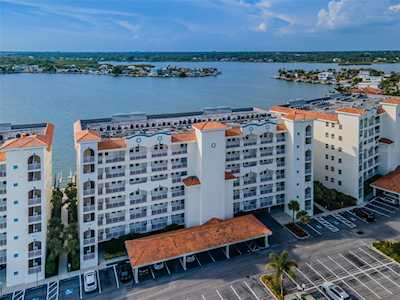 17735 Gulf Blvd #301 Redington Shores, FL 33708