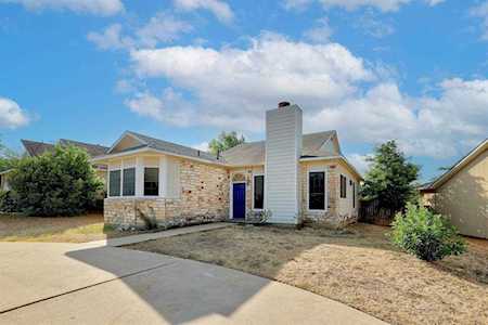 2120 Cervin BLVD Austin, TX 78728