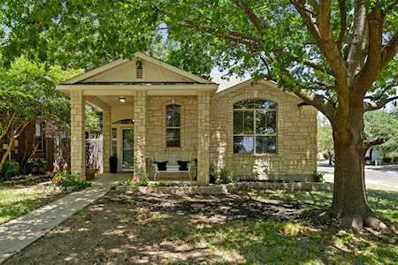 2200 Mary Lou Retton LN Austin, TX 78748