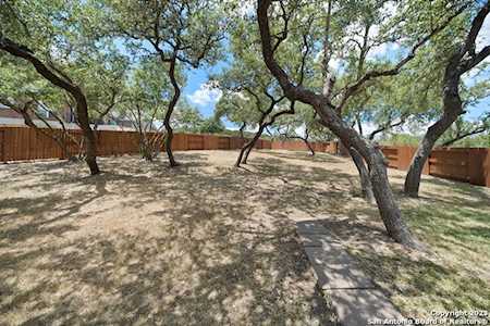 8730 Rancho De Taos Helotes, TX 78023