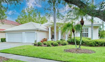 18143 Regents Square Dr Tampa, FL 33647