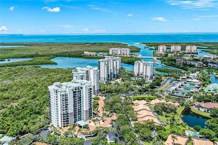 455 Cove Tower Dr #904 Naples, FL 34110